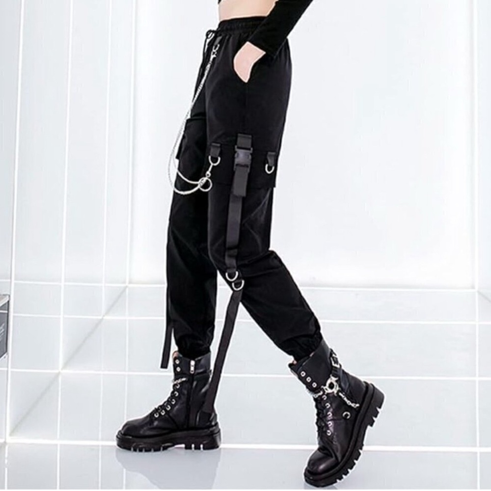 Cargo Pants L NWOT Loose Street Rock Casual Black Pants Chain Goth Black Emo - Picture 5 of 7